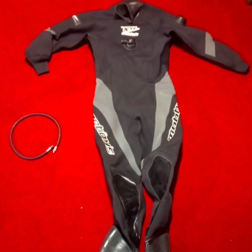 Mobby's Size M Drysuit
